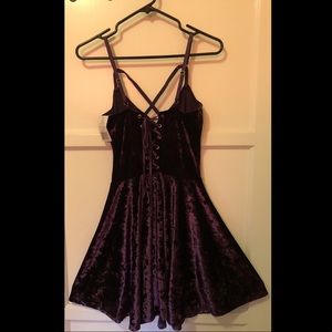 NEW Velvet Dress Size Medium
